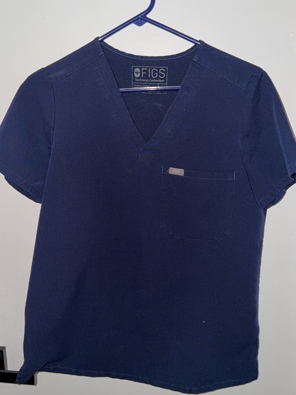 FIGS Women’s Navy V-Neck Scrub Shirt